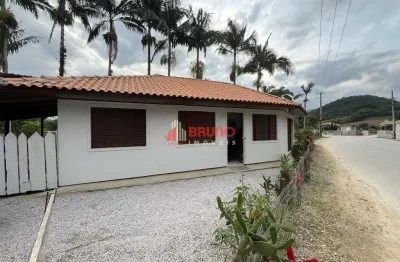 Casa com 3 quartos para alugar na Rua São Francisco De Assis, 623, Guiomar, Antônio Carlos