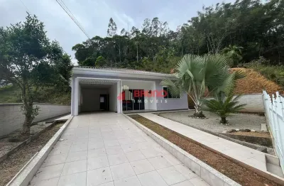 Casa com 3 quartos para alugar na Rua Alvina Martendal Richartz, 1, Guiomar, Antônio Carlos