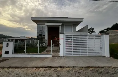 Casa à venda na Rua Belém, Centro, Antônio Carlos