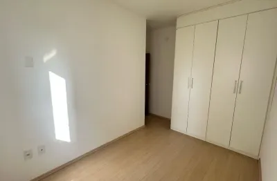 Apartamento à venda na Avenida Adolpho Massaglia, 600, Vossoroca, Sorocaba