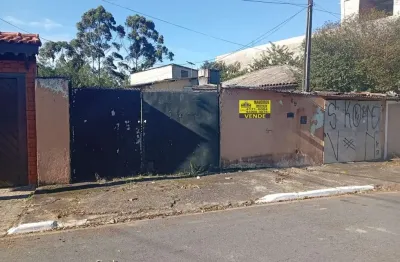 Casa terreno 204m² r$ 380.000,00 interlagos /jardim satélite terreno com uma casa pequena, somente pagamento a vista. excelente localização! próximo a estação autódromo