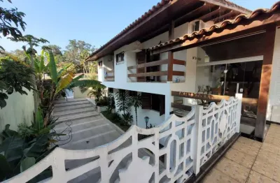 Sobrado $ 2.200.000,00 bolsão de interlagos - terreno 780 m² com 500 m² de área construída  5 dormitórios, 4 suítes 4 vagas