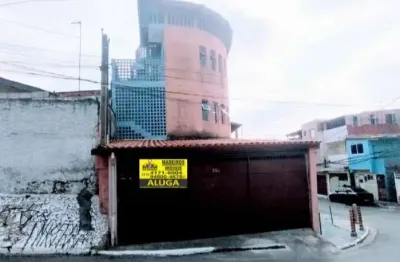 Locação sobrado r$ 2.250,00 jardim régis 3 dormitórios 2 vagas