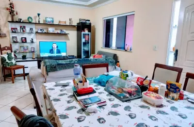 Casa 3 quartos -semi mobiliada-sol da manha-vargem pequena