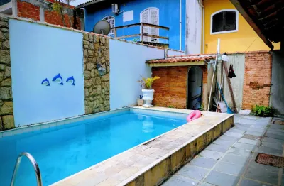 Casa duplex-condominio fechado -quintal-piscina -vargem pequena