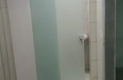 Ponto comercial no luiz ancelmo, oportutunida única frente de rua.