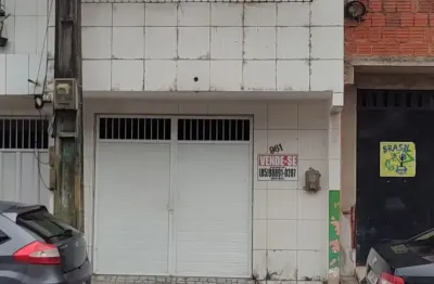 Vendo excelente duplex localizado na rua cuiabá,bairro joão xxiii