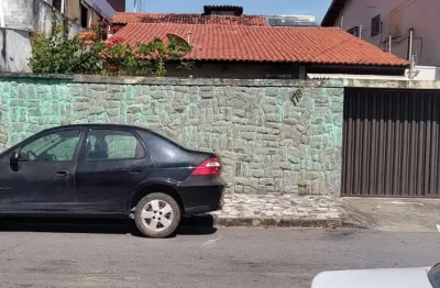 Vendo excelente casa na rua ieda, camurça, bairro jóquei clube