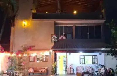 Casa à venda - sobrado padrão no bairro enseada em são sebastião/sp