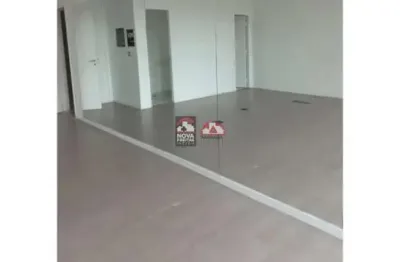 Ponto comercial para alugar na Avenida São João, 2375, Jardim das Colinas, São José dos Campos