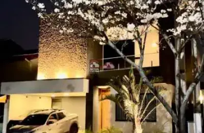 Casa com 4 quartos para alugar na Rua Ademar Gonzaga, 12, Loteamento Villa Branca, Jacareí