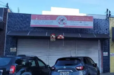 Ponto comercial para alugar na Largo São Miguel, 37, Centro, São José dos Campos
