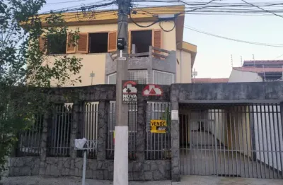 Casa com 5 quartos à venda na Rua Angélica Aceto Siqueira, 62, Centro, Pindamonhangaba