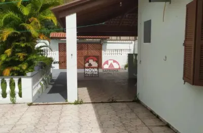 Bela casa avarandada, mobiliada, disponível para venda no bairro martim de sá. oportunidade única de morar no bairro mais procurado de caraguatatuba!