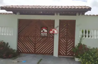 Bela casa avarandada, mobiliada, disponível para venda no bairro martim de sá.