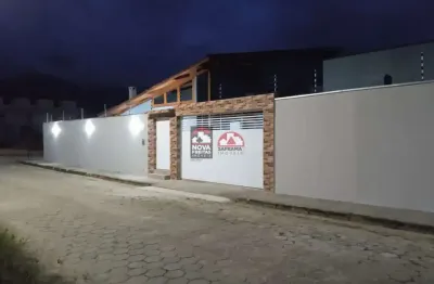 Casa com 3 quartos à venda na Rua Rio Paraná, 320, Estância Balneária Hawai, Caraguatatuba