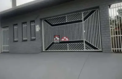 Oportunidade única! sobrado com 4 casas em terreno com declive, ideal para investimento ou moradia em família!