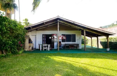 Casa com 2 quartos à venda na Avenida Fioravante Paschoalim, 370, Martim de Sá, Caraguatatuba