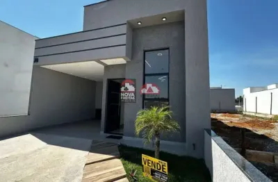 Casa aconchegante em condomínio com lazer completo!!