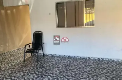 Casa com 2 quartos à venda na Rua Luiz de Paula Santos, 97, Residencial Mantiqueira, Pindamonhangaba