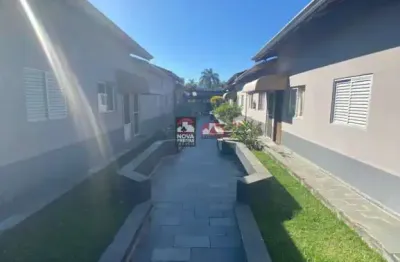 Casa com 2 quartos à venda na Avenida Domingos Martins Cabrera, Bloco A, 200, Balneário Recanto do Sol, Caraguatatuba