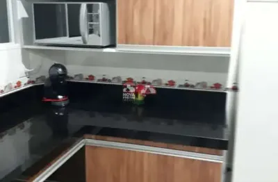 Apartamento amplo em condomínio com apenas 12 apartamentos