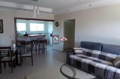 Apartamento amplo em condomínio com apenas 12 apartamentos