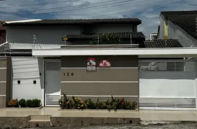 Casa com 4 quartos à venda na Rua Cincinato Fogaça de Almeida, 129, Jardim América, Jacareí