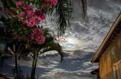 Casa com 4 quartos à venda na Rua Gregório Rodrigues Souza, 148, Vila São Benedito, Pindamonhangaba