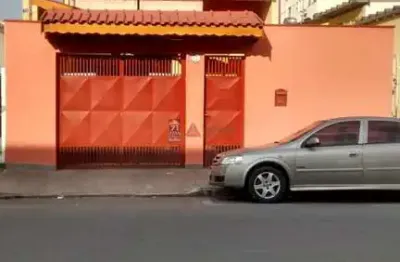 Casa com 4 quartos à venda na Avenida Albuquerque Lins, 115, Centro, Pindamonhangaba