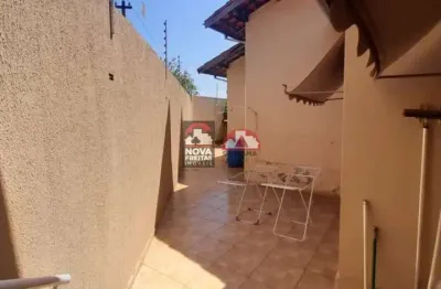 Casa com 3 quartos à venda na Rua Sumaré, 316, Bosque dos Eucaliptos, São José dos Campos