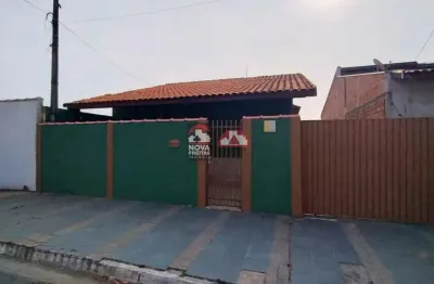 Casa com 3 quartos à venda na Rua Galdino Jesus dos Santos, 264, Vila Suiça, Pindamonhangaba