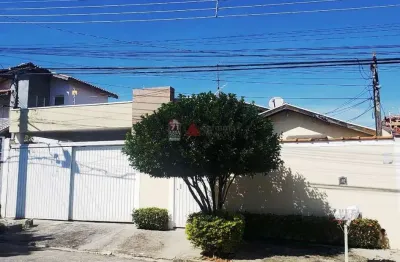 Casa com 3 quartos à venda na Rua Doutor José Roberto Ferreira de Carvalho, 223, Residencial Campo Belo, Pindamonhangaba