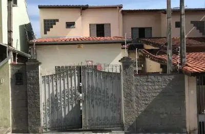 Casa com 3 quartos à venda na Rua Professor Mário Bulcão Giudice, 39, Jardim Boa Vista, Pindamonhangaba