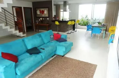 Casa com 4 quartos à venda na Rua Cachoeira Paulista, 120, Sumaré, Caraguatatuba