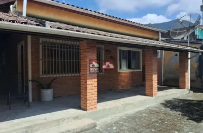 Casa com 4 quartos à venda na Travessa José Mendes Souza, 55, Sumaré, Caraguatatuba