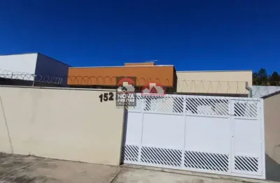 Ótima casa com três dormitórios sendo uma suite próximo a faculdade modulo