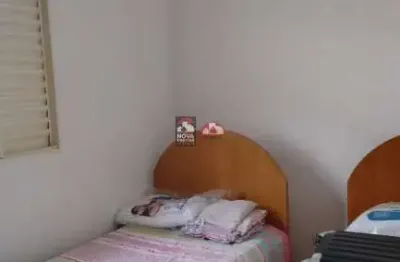 Vendo casa e aceito financiamento bairro seguro e tranquilo