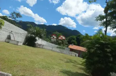 `sua chácara dos sonhos :tranquilidade e beleza natural