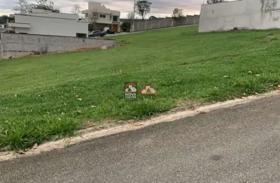 Terreno em condomínio fechado à venda na Rua Coronel Luiz Carlos Correia, 22, Loteamento Residencial Reserva dos Lagos, Pindamonhangaba