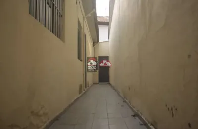 Casa com 3 quartos à venda na Rua Jaime de Moraes, 108, São João, Jacareí