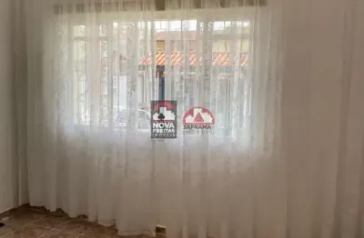 Casa com 3 quartos à venda na Rua Oswaldo Cruz, 48, São Benedito, Pindamonhangaba