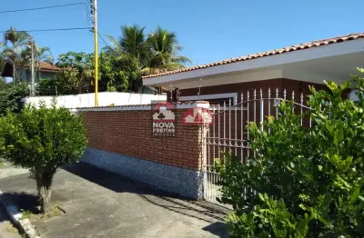 Casa com 3 quartos à venda na Rua Coronel José Francisco, 165, Centro, Pindamonhangaba