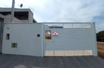 Casa com 3 quartos à venda na Rua Luiz José Salgado de Moura, 36, Loteamento Residencial e Comercial Flamboyant, Pindamonhangaba