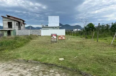 Terreno à venda na Rua Dois, 16, Loteamento Portal dos Pássaros, Caraguatatuba