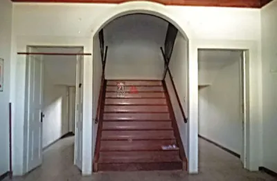 Ponto comercial à venda na Praça Barão do Rio Branco, 22, Centro, Pindamonhangaba