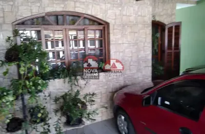 Casa com 4 quartos à venda na Rua Comerciante Francisco Zamith, 122, Jardim Campo Alegre, Pindamonhangaba