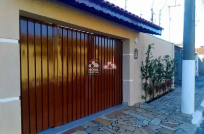 Casa com 3 quartos à venda na Rua Eduardo Prates da Fonseca, 315, São Benedito, Pindamonhangaba