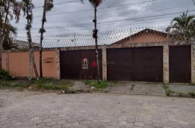 Casa com 3 quartos à venda na Rua Martins Fontes, Casa, 200, Morro do Algodão, Caraguatatuba
