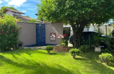 1060,00m² com 3 casas construídas em excelente localização no centro de caraguá. residencial ou comercial.